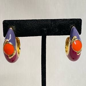 80s Style Huggie Earrings Heavy Gold Tone Metal With Bolor Block Enamel Overlay